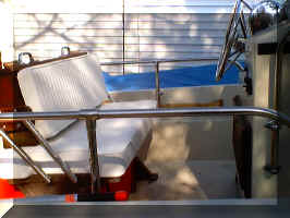 Whaler_0078.jpg (53871 bytes)